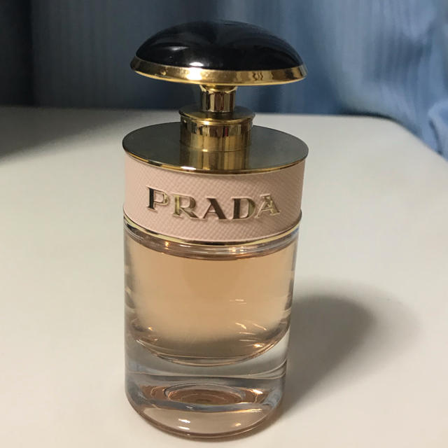 PRADA(プラダ)のPRADA 香水 キャンディロー コスメ/美容の香水(香水(女性用))の商品写真