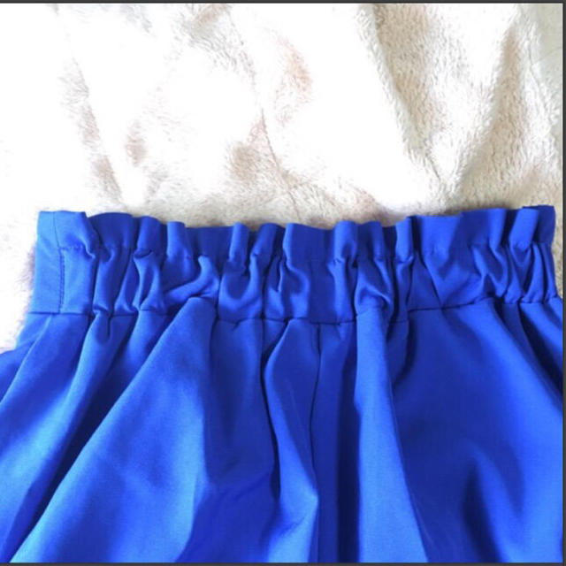 EMSEXCITE(エムズエキサイト)のフレアリボンスカート ブルー EMSEXCITE レディースのスカート(ひざ丈スカート)の商品写真