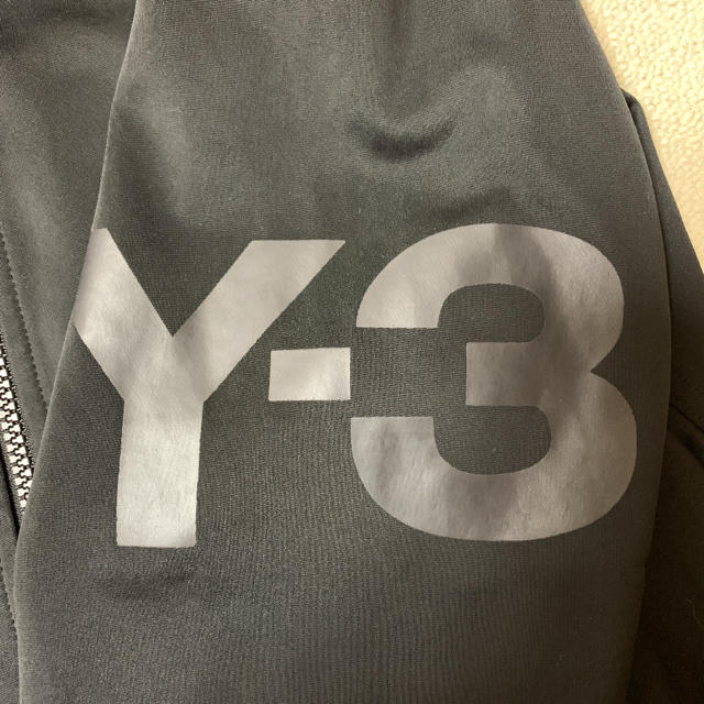 Y-3(ワイスリー)のj様専用 美品 Y-3 トラックジャケット メンズのトップス(ジャージ)の商品写真