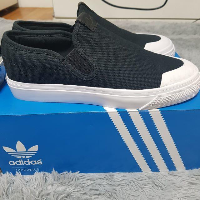 adidas(アディダス)の＊新品＊Adidas アディダス　スリッポン 23.5cm レディースの靴/シューズ(スリッポン/モカシン)の商品写真