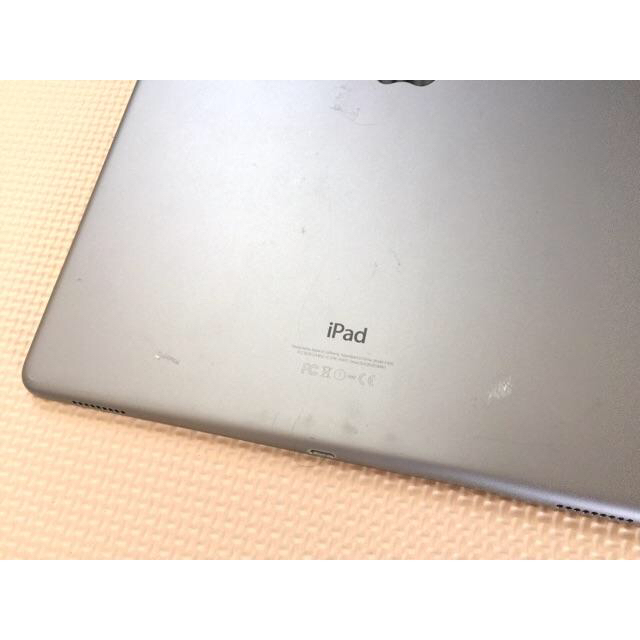 iPad(アイパッド)の専用【SIMフリー】iPad Pro 12.9インチ 第1世代 128GB スマホ/家電/カメラのPC/タブレット(タブレット)の商品写真