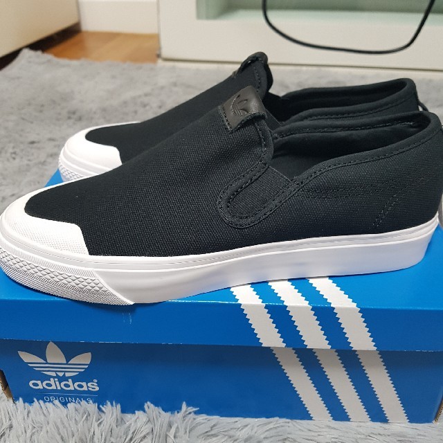 adidas(アディダス)の＊新品＊Adidas アディダス スリッポン 24.5cm レディースの靴/シューズ(スリッポン/モカシン)の商品写真