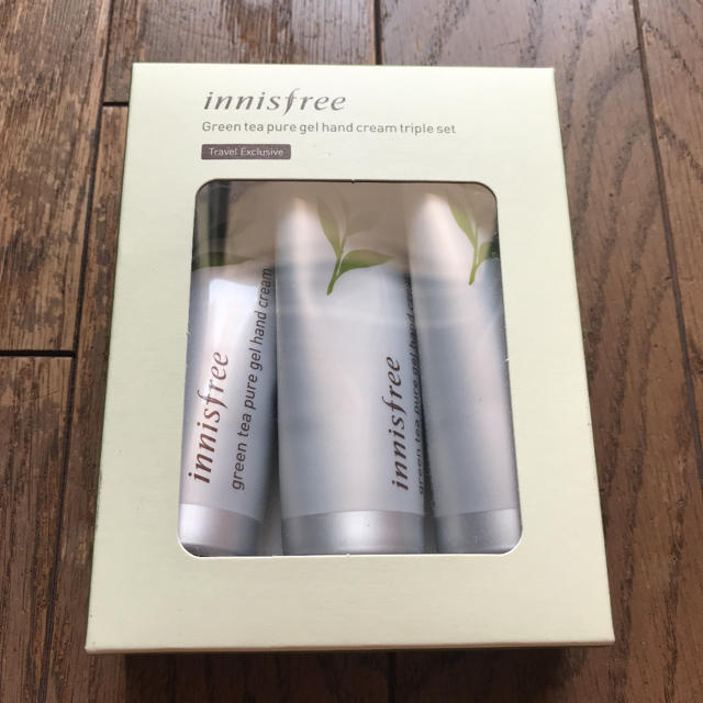 Innisfree(イニスフリー)のイニスフリー  グリーンティーピュアジェルハンドクリーム 3本セット コスメ/美容のボディケア(ハンドクリーム)の商品写真