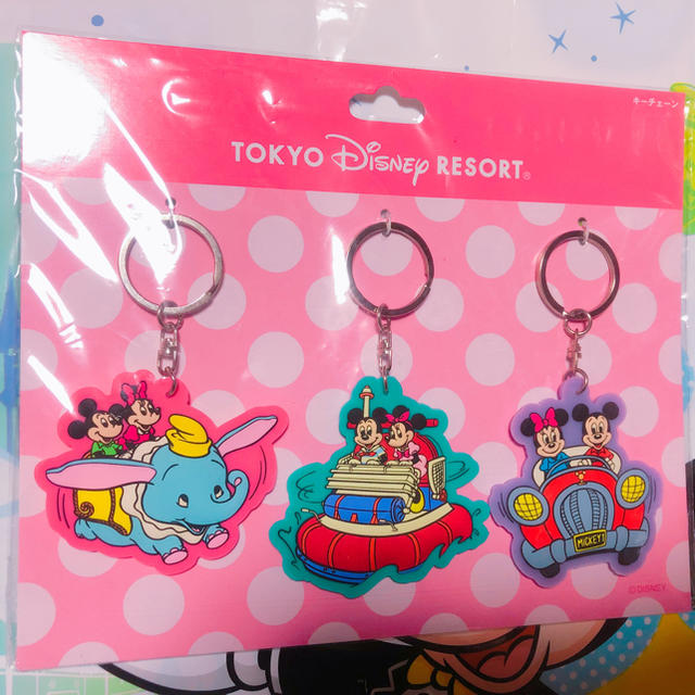Disney(ディズニー)の1点のみ ディズニー レトロ キーチェーン 3つセット エンタメ/ホビーのおもちゃ/ぬいぐるみ(キャラクターグッズ)の商品写真