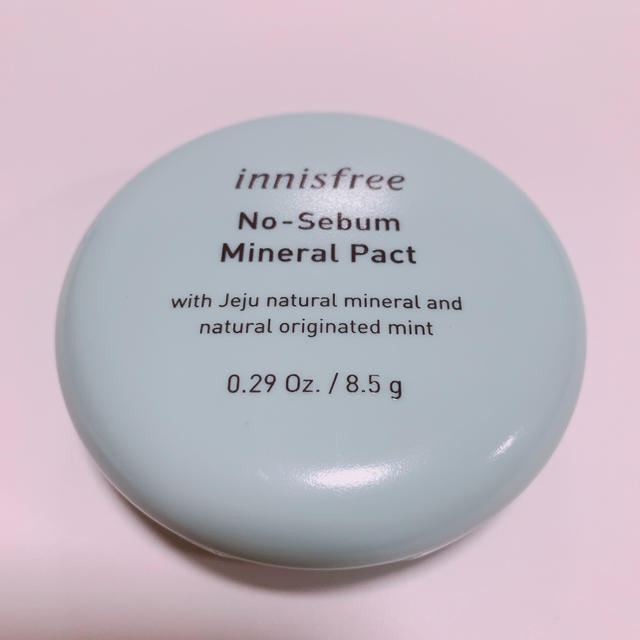 Innisfree(イニスフリー)の新品 イニスフリー ノーシーバム ミネラル パクト コスメ/美容のベースメイク/化粧品(フェイスパウダー)の商品写真