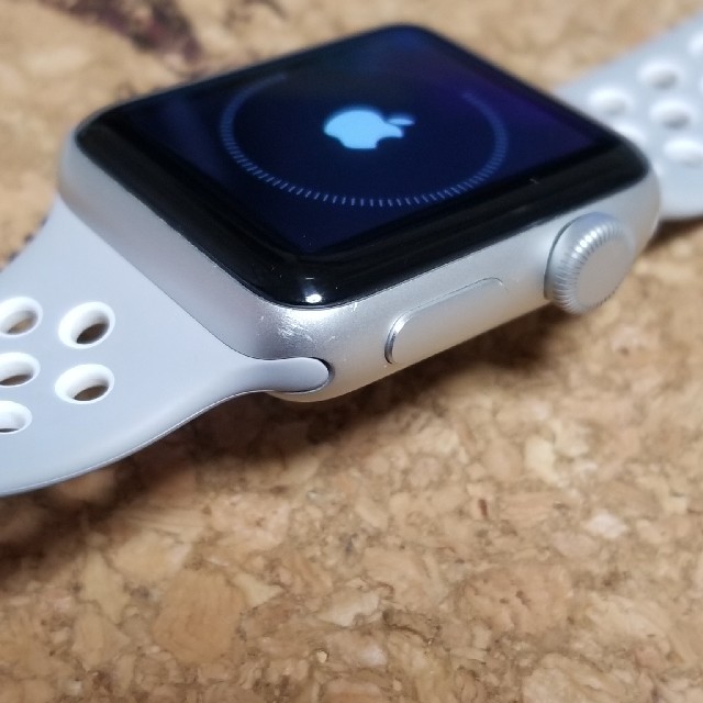 Apple Watch(アップルウォッチ)のApple Watch series2 NIKE 38mm スマホ/家電/カメラのスマートフォン/携帯電話(その他)の商品写真