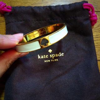 ケイトスペードニューヨーク(kate spade new york)のkate spade バングル(ブレスレット/バングル)