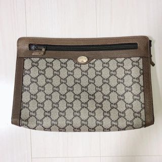 グッチ(Gucci)のGUCCI ハンドバッグ(クラッチバッグ)