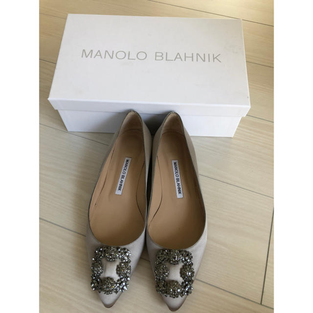 マノロブラニクMANOLO BLAHNIK/ハンギシ/グリッター/ライトグレー/約23cm