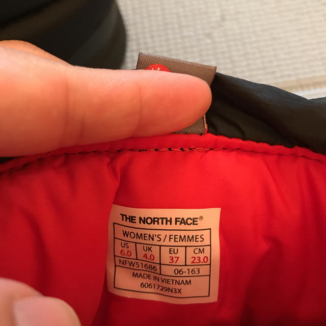 THE NORTH FACE(ザノースフェイス)の☆なゆまむさん専用☆ノースフェイス ヌプシ ブーツ レディースの靴/シューズ(ブーツ)の商品写真