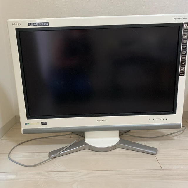 SHARP(シャープ)のSALE!! シャープ アクオス テレビ LC-32D10 32インチ スマホ/家電/カメラのテレビ/映像機器(テレビ)の商品写真