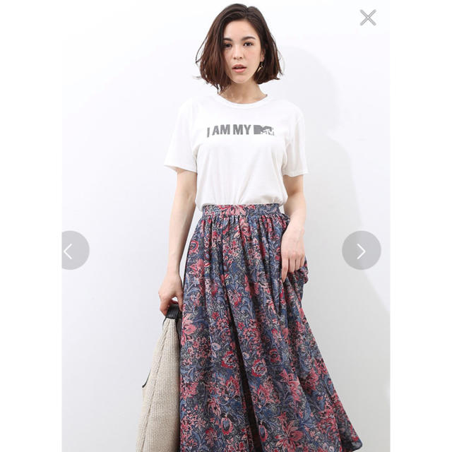 ROPE’(ロペ)のROPE' mademoiselle MTV Tシャツ レディースのトップス(Tシャツ(半袖/袖なし))の商品写真