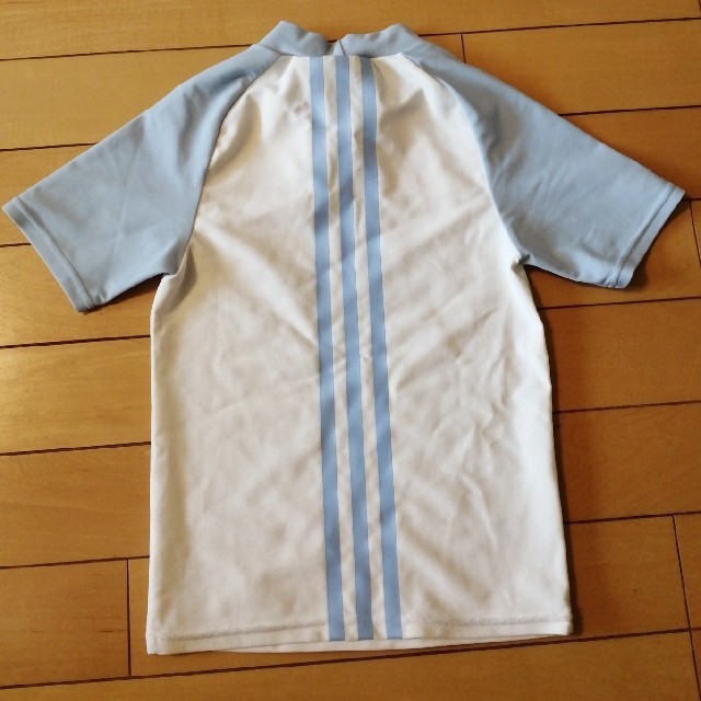 adidas(アディダス)のラッシュガード　アディダス　120? キッズ/ベビー/マタニティのキッズ服男の子用(90cm~)(水着)の商品写真