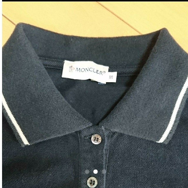 MONCLER(モンクレール)のモンクレール ポロシャツ Sサイズ レディースのトップス(ポロシャツ)の商品写真