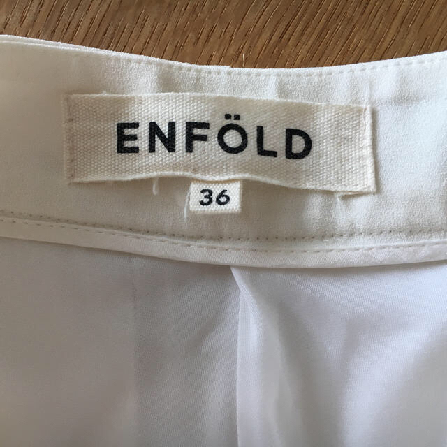 ENFOLD(エンフォルド)のねこ様専用★ENFOLD エンフォルド パンツ 白 ホワイト レディースのパンツ(クロップドパンツ)の商品写真