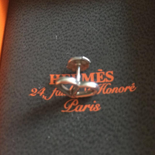 Hermes(エルメス)のエルメス ピアス ハート☆片方のみ☆ レディースのアクセサリー(ピアス)の商品写真