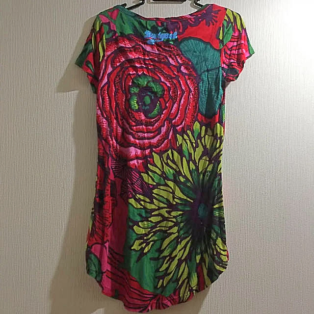 DESIGUAL(デシグアル)のデシグアル シャツ レディースのトップス(Tシャツ(半袖/袖なし))の商品写真