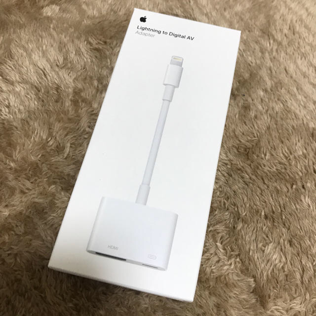 Apple(アップル)のApple Lightning-Digital HDMI AVアダプタ スマホ/家電/カメラのテレビ/映像機器(映像用ケーブル)の商品写真