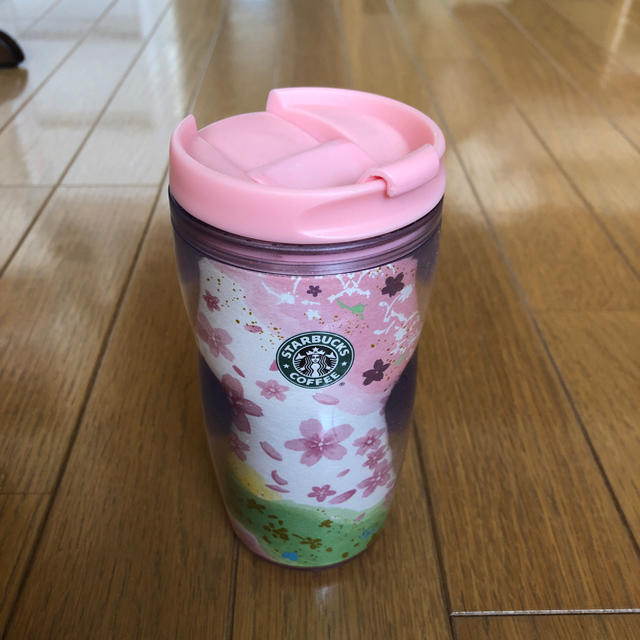 Starbucks Coffee(スターバックスコーヒー)のStarbucks®︎  2001桜タンブラー ドリンクチケット付 インテリア/住まい/日用品のキッチン/食器(タンブラー)の商品写真