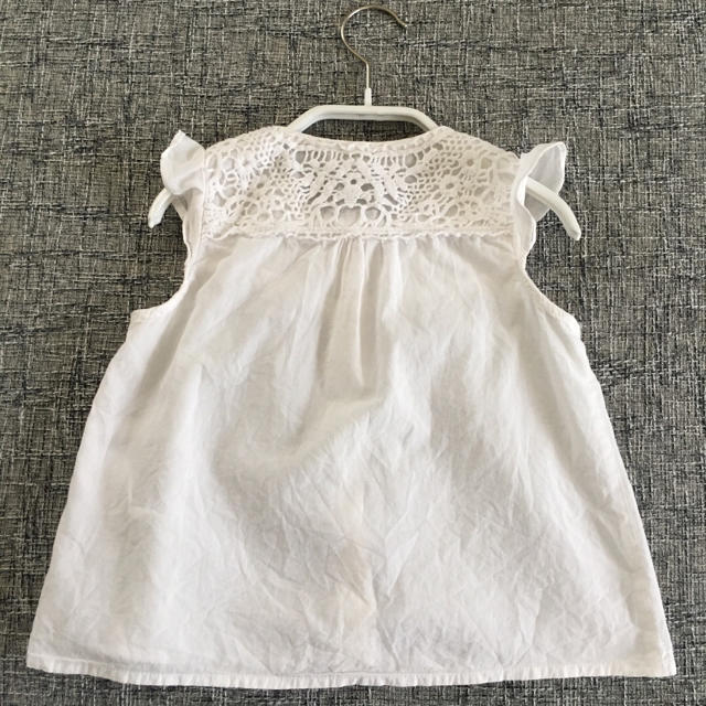 H&M(エイチアンドエム)のmaihanapi様専用 H&M ブラウス 90cm 2Y キッズ/ベビー/マタニティのキッズ服女の子用(90cm~)(ブラウス)の商品写真