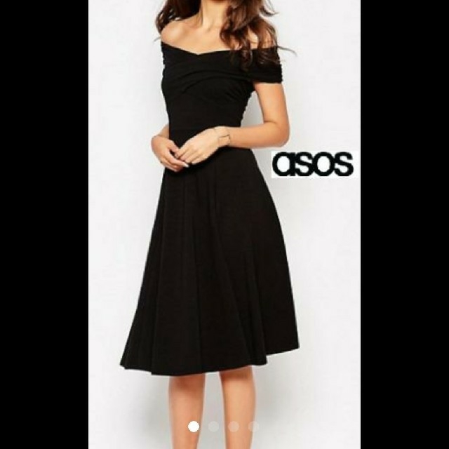 asos(エイソス)のさっぴ様専用＊ASOS＊トールUK10 ブラックオフショルドレス レディースのフォーマル/ドレス(ミディアムドレス)の商品写真