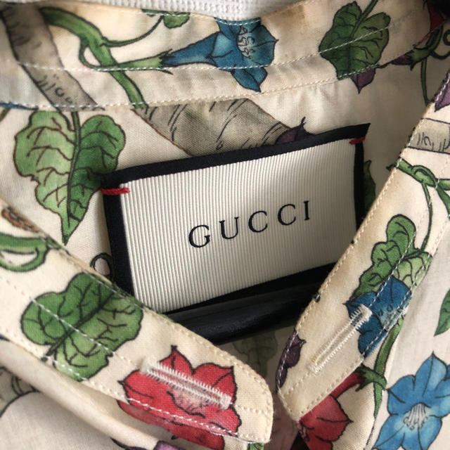 Gucci 柄シャツの通販 by からしー's shop｜グッチならラクマ - gucci 低価超特価