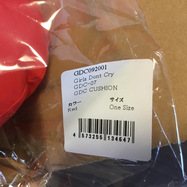 GDC(ジーディーシー)のGirls Don’t Cry GDC CUSHION クッション GDC-07 インテリア/住まい/日用品のインテリア小物(クッション)の商品写真