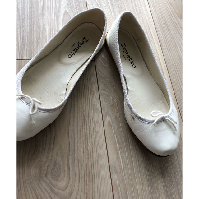 repetto(レペット)のレペット38.5 ホワイト レディースの靴/シューズ(バレエシューズ)の商品写真