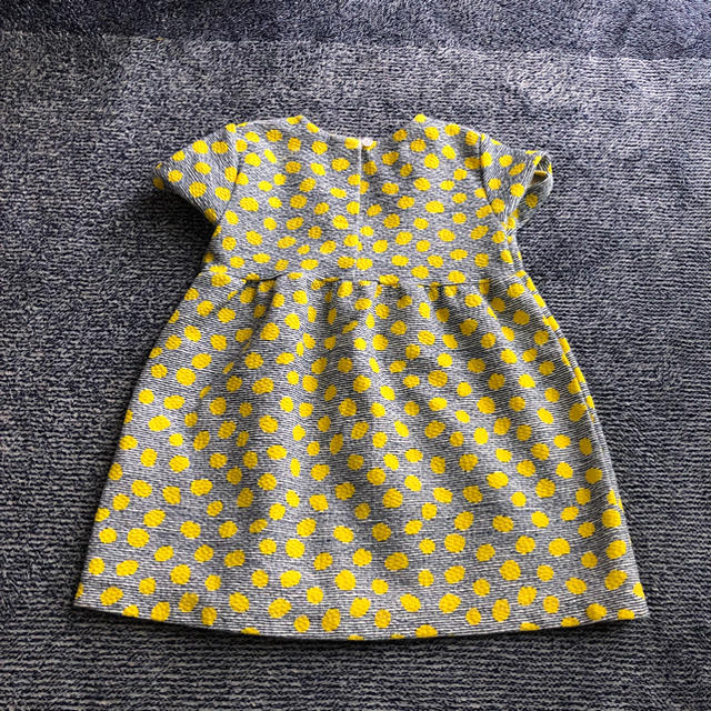 ZARA KIDS(ザラキッズ)のzara baby サイズ80 ワンピース キッズ/ベビー/マタニティのベビー服(~85cm)(ワンピース)の商品写真