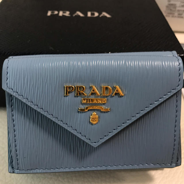 プラダ《新品》PRADA  大人気のミニ財布☆ 三つ折りコンパクトウォレット☆ 1