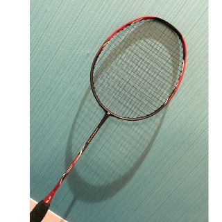 ヨネックス(YONEX)のYONEX　ナノフレア700  ほぼ新品(バドミントン)