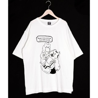 スカラー(ScoLar)のScoLar　スカラー　クマ歯医者Tシャツ　オフホワイト(Tシャツ(半袖/袖なし))