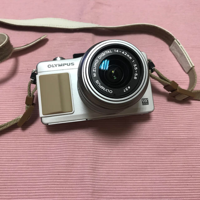 OLYMPUS(オリンパス)のOLYMPUS PEN Mini E-PM2 スマホ/家電/カメラのカメラ(ミラーレス一眼)の商品写真