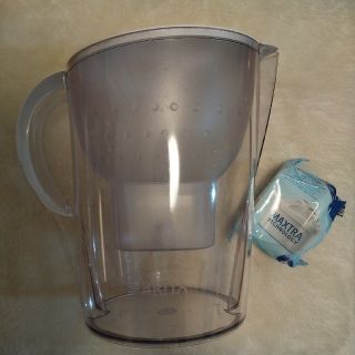 BRITA ブリタ マレーラ ホワイト 2.4L カートリッジ一個付き(浄水機)