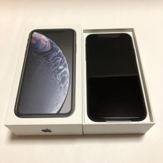 アップル(Apple)の【本日まで】 新品 iPhone XR128G ブラック simフリー(スマートフォン本体)