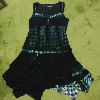 👗ワンピース👗(ひざ丈ワンピース)