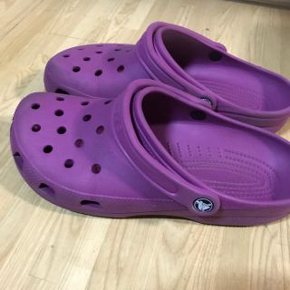 クロックス(crocs)のCROCS パープル(サンダル)