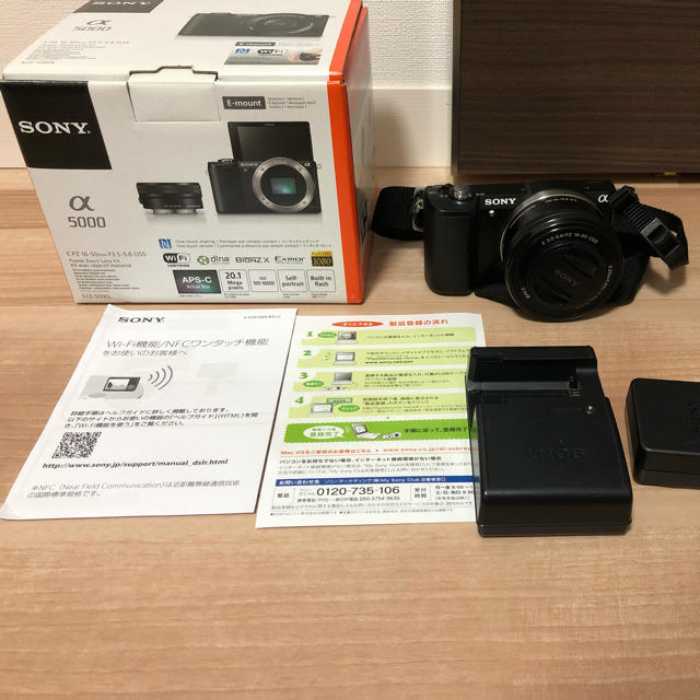 SONY ミラーレス一眼 α5000 パワーズームレンズキット ブラックスマホ/家電/カメラ