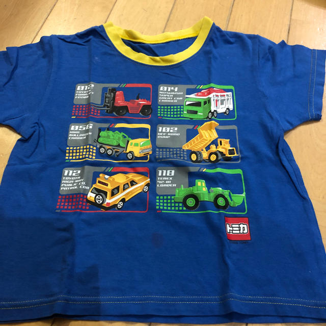 Takara Tomy(タカラトミー)のトミカ Tシャツ 110 キッズ/ベビー/マタニティのキッズ服男の子用(90cm~)(Tシャツ/カットソー)の商品写真