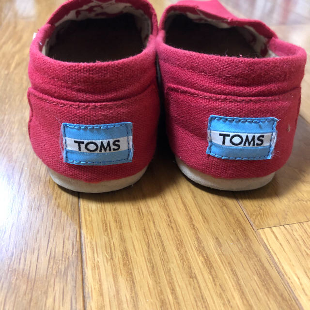 TOMS(トムズ)のTOMS Classic Canvas  W6  23cm レディースの靴/シューズ(スリッポン/モカシン)の商品写真