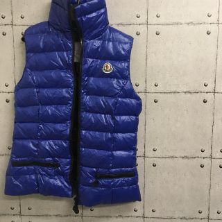 モンクレール ダウンベスト（パープル/紫色系）の通販 39点 | MONCLER