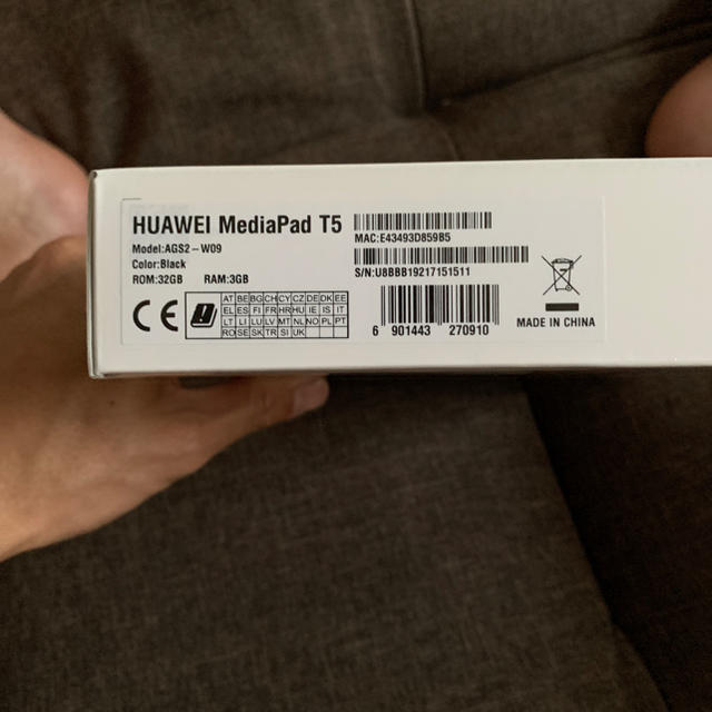 新品HUAWEI MediaPad T5 WiFiモデル 32GB スマホ/家電/カメラのPC/タブレット(タブレット)の商品写真