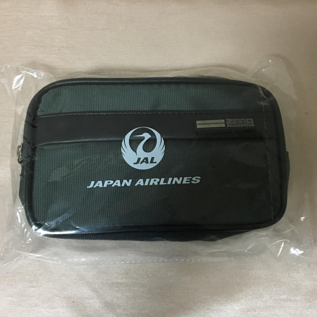 ZERO HALLIBURTON(ゼロハリバートン)の【新品・未使用】JAL ビジネスクラス ゼロハリバートン 日本航空 インテリア/住まい/日用品の日用品/生活雑貨/旅行(旅行用品)の商品写真