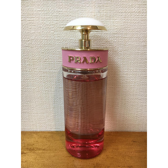 PRADA(プラダ)のぴくしー様専用。プラダ キャンディ フロラーレ オードトワレ 80ml コスメ/美容の香水(香水(女性用))の商品写真