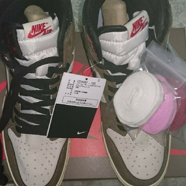 NIKE(ナイキ)のSNKRS購入 国内正規品  TRAVIS SCOTT× NIKEJORDAN1 メンズの靴/シューズ(スニーカー)の商品写真