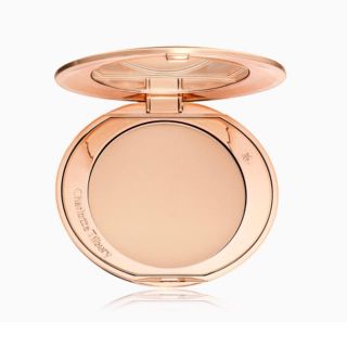 セフォラ(Sephora)の【新品】Charlotte Tilbury フェイスパウダー(フェイスパウダー)