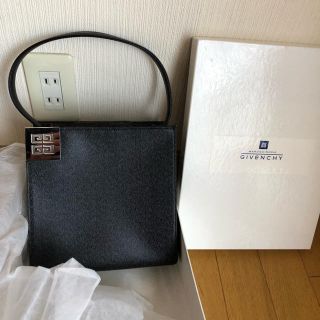 ジバンシィ(GIVENCHY)のハンドバッグ(ハンドバッグ)