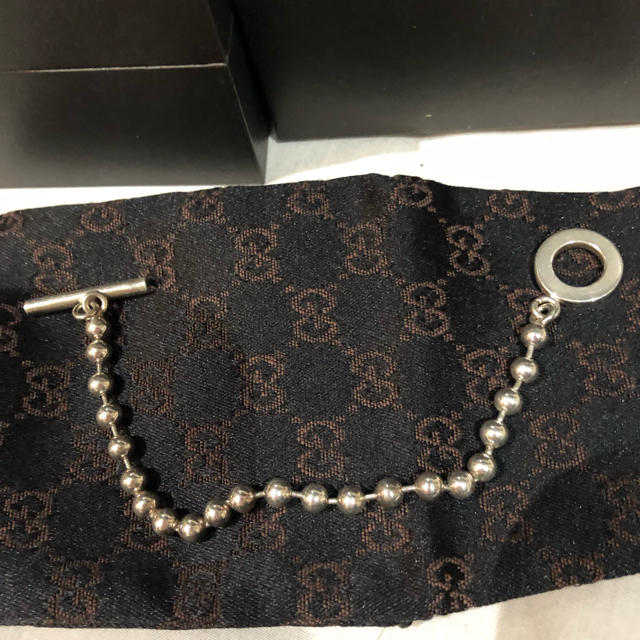 Gucci(グッチ)のGUCCIブレスレット レディースのアクセサリー(ブレスレット/バングル)の商品写真