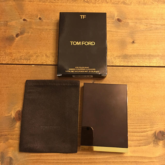 TOM FORD(トムフォード)のトムフォード  アイシャドウ バージンオーキッド コスメ/美容のベースメイク/化粧品(アイシャドウ)の商品写真