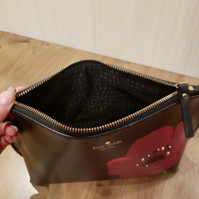 kate spade new york(ケイトスペードニューヨーク)のケイトスペード KateSpade バッグ ポーチ クラッチバッグ　コスメポーチ レディースのファッション小物(ポーチ)の商品写真